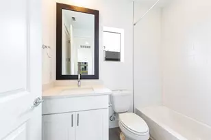 1201 Shore District Dr, Austin, TX 78741 - Photo 24