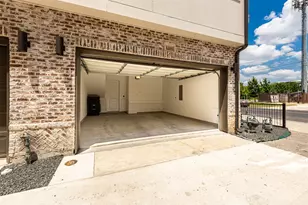 1201 Shore District Dr, Austin, TX 78741 - Photo 28