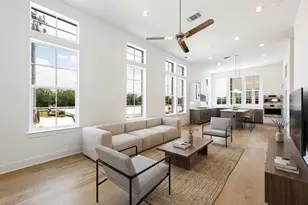 1201 Shore District Dr, Austin, TX 78741 - Photo 2