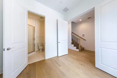 1201 Shore District Drive, Austin, TX 78741 - Photo 6