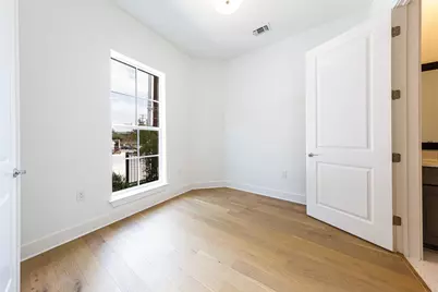1201 Shore District Drive, Austin, TX 78741 - Photo 6