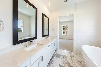 1201 Shore District Drive, Austin, TX 78741 - Photo 18