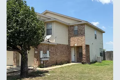 203 Marvin Cove, Hutto, TX 78634 - Photo 2