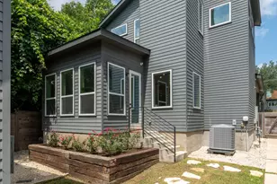 2605 S 2nd St, Austin, TX 78704 - Photo 34