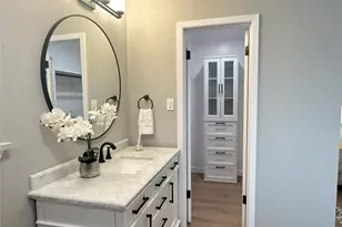 6430 Bridgewater Dr, Austin, TX 78723 - Photo 14