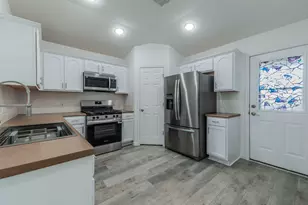12412 Jamie Dr, Manor, TX 78653 - Photo 8