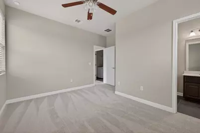 1501 Lawrence Street, Austin, TX 78741 - Photo 20