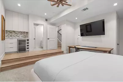 1529 Barton Springs Road #27, Austin, TX 78704 - Photo 8