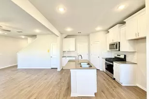 11317 Zip Cochise Wy, Austin, TX 78653 - Photo 4