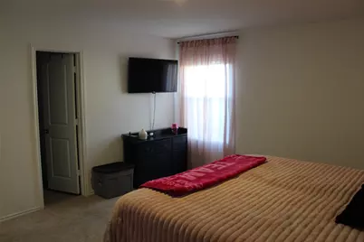 205 Marty Allen Loop, Jarrell, TX 76537 - Photo 12