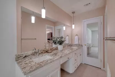 12015 Carmel Park Lane, Austin, TX 78727 - Photo 16