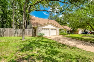 12015 Carmel Park Ln, Austin, TX 78727 - Photo 4