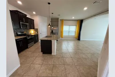 3917 Alpine Autumn Drive, Austin, TX 78744 - Photo 4