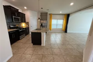 3917 Alpine Autumn Dr, Austin, TX 78744 - Photo 4