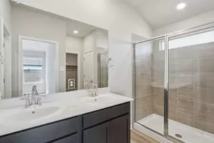 121 Holmby Dr, Hutto, TX 78634 - Photo 12