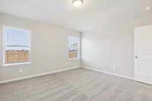 121 Holmby Dr, Hutto, TX 78634 - Photo 6