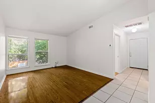 2708 S 1st St, Austin, TX 78704 - Photo 6