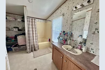 106 Ramirez Street, Kyle, TX 78640 - Photo 18