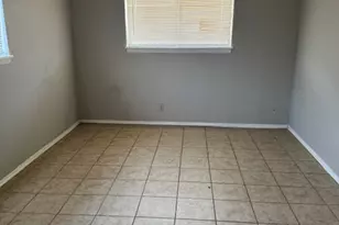 1802 W Ave H Ave, Temple, TX 76504 - Photo 4