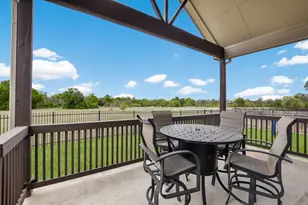 521 Middle Brook Dr, Leander, TX 78641 - Photo 2