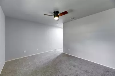 6402 Santos Street, Austin, TX 78741 - Photo 18
