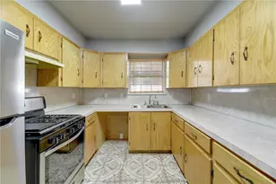 6402 Santos St, Austin, TX 78741 - Photo 4