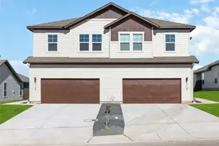 992 Staglin St, Buda, TX 78610 - Photo 1