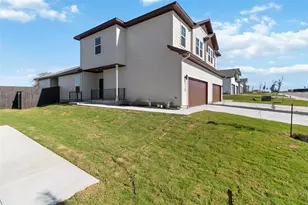 992 Staglin St, Buda, TX 78610 - Photo 30