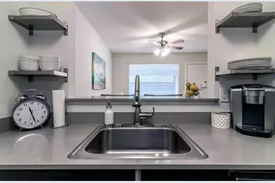 1915 Fairlawn Lane #2, Austin, TX 78704 - Photo 6