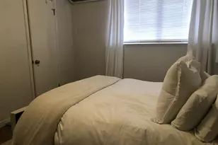 1915 Fairlawn Ln, Austin, TX 78704 - Photo 10