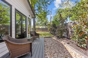 6704 Hardy Dr, Austin, TX 78757 - Photo 20