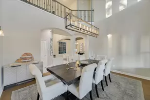 10129 Planters Woods Dr, Austin, TX 78730 - Photo 12