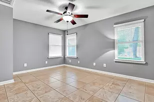 1405 Briarcliff Blvd, Austin, TX 78723 - Photo 20