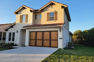 4607 Flameleaf Sumac Dr, Austin, TX 78738 - Photo 2