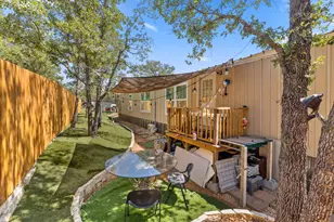 215 Sayers Dr, Bastrop, TX 78602 - Photo 20
