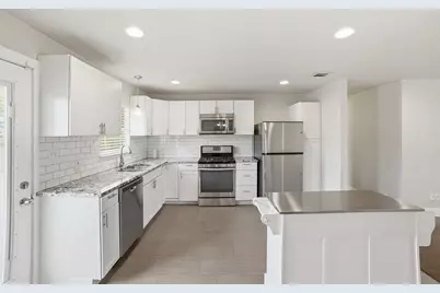 5510 Manor Road #A, Austin, TX 78723 - Photo 8