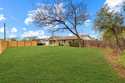 5510 Manor Road #A, Austin, TX 78723 - Photo 2