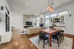 220 Clubhouse Dr, Lakeway, TX 78734 - Photo 14