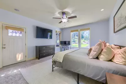 220 Clubhouse Drive, Lakeway, TX 78734 - Photo 16