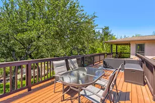 220 Clubhouse Dr, Lakeway, TX 78734 - Photo 28