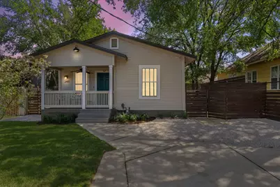 2411 E 10th Street, Austin, TX 78702 - Photo 1
