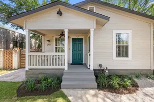 2411 E 10th St, Austin, TX 78702 - Photo 38