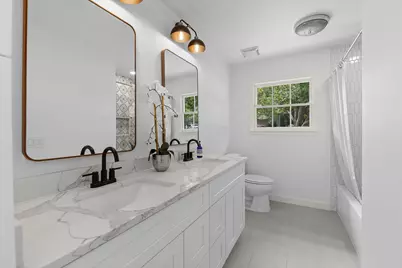 2700 Rock Terrace Drive, Austin, TX 78704 - Photo 32