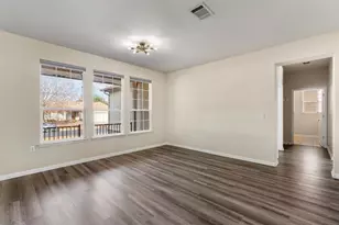 122 Nolan Dr, Georgetown, TX 78633 - Photo 4