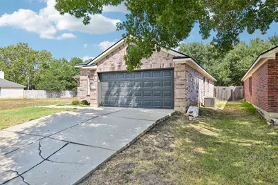 110 Newport Landing Place, Round Rock, TX 78665 - Photo 8