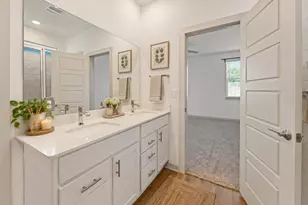 13700 Zuhause Dr, Pflugerville, TX 78660 - Photo 10
