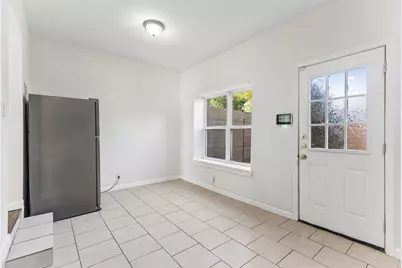 6211 Manor Road #122, Austin, TX 78723 - Photo 18