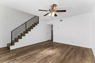 6211 Manor Road #122, Austin, TX 78723 - Photo 14