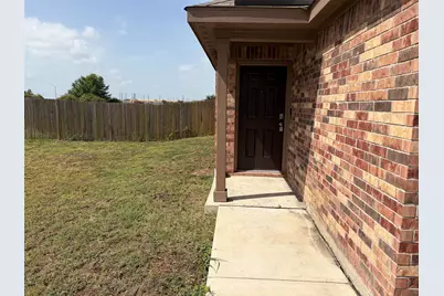 14213 Prairie Sod Lane, Elgin, TX 78621 - Photo 6