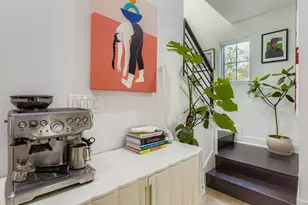 1213 Eleanor St, Austin, TX 78721 - Photo 14